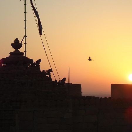 Ganesh Guest House Jaisalmer Buitenkant foto